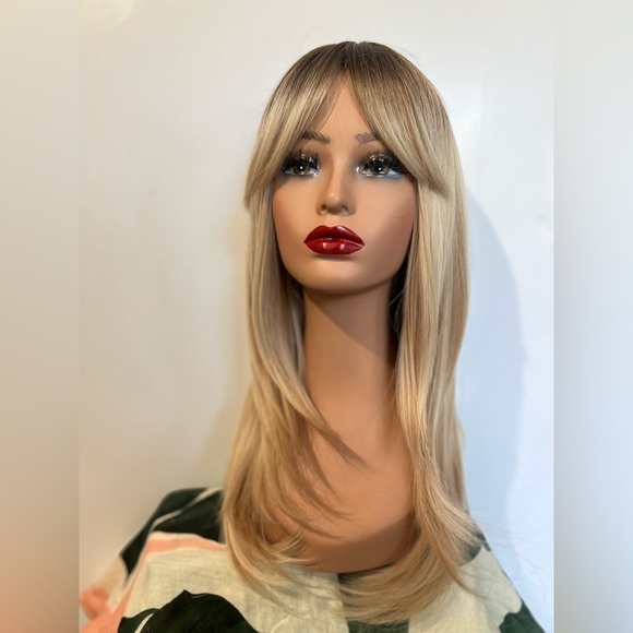 WIG  - Layered Dirty Blonde Side Bangs Wig - Realistic Look - Picture 2 of 8